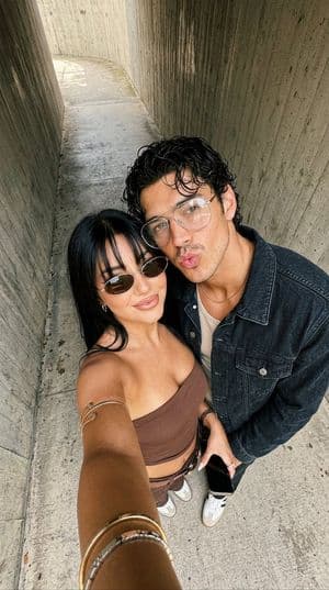 Urban Street Fashion Couple Selfie - 1