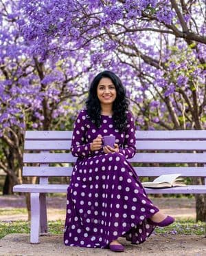 Retrato no Jardim de Jacarandás com Referência